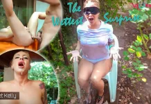 VRoomed - The Wettest Surprise - Wet Kelly VRPorn
